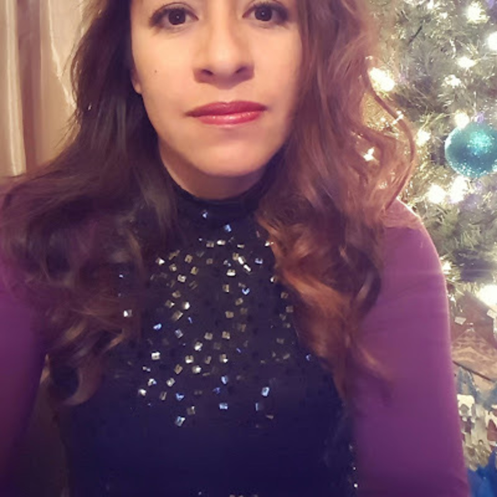 Meet your Posher, Elvira